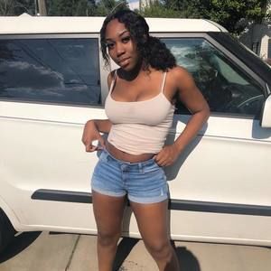 Meet your Posher, Aureana